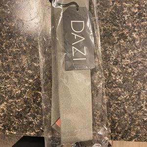 Dazi Sage Green Tie